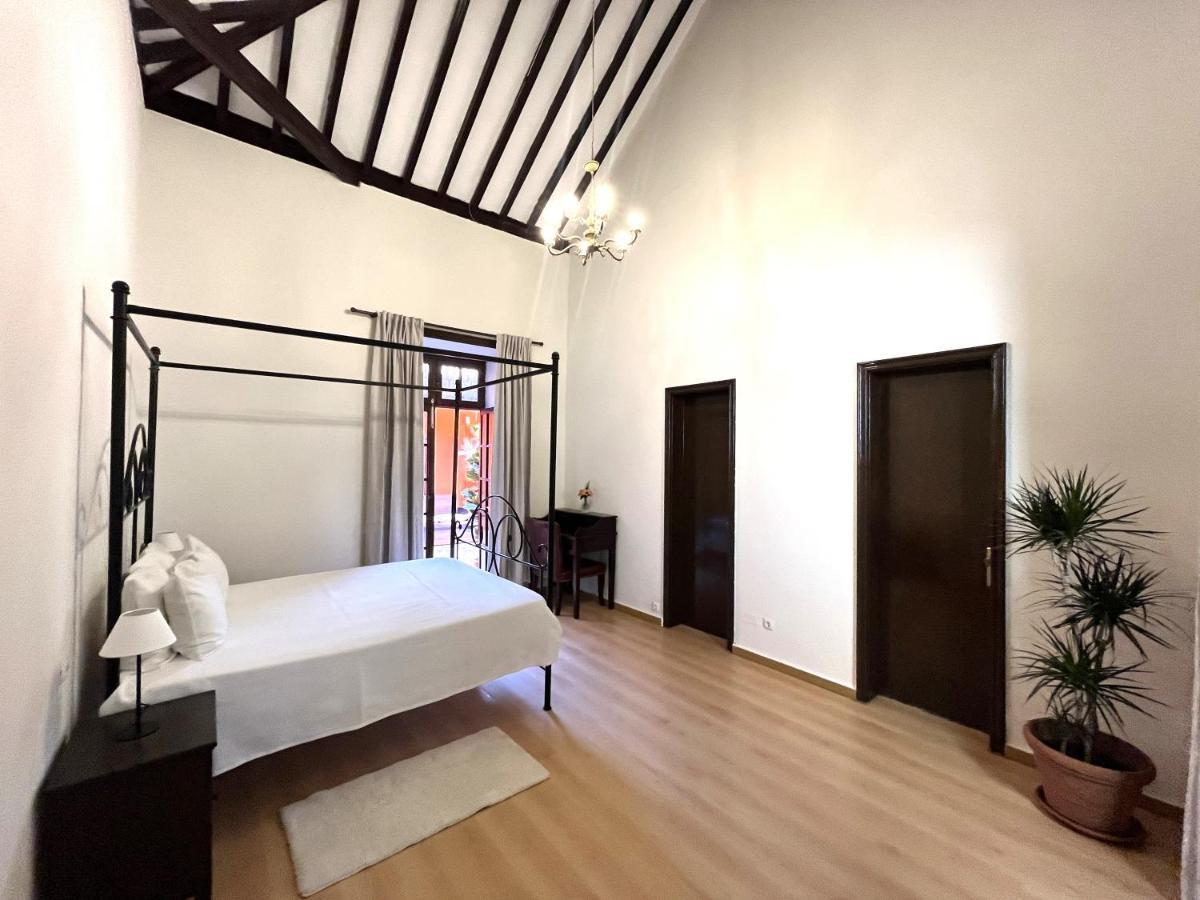 Villa Del Monte Санта-Брихида Экстерьер фото